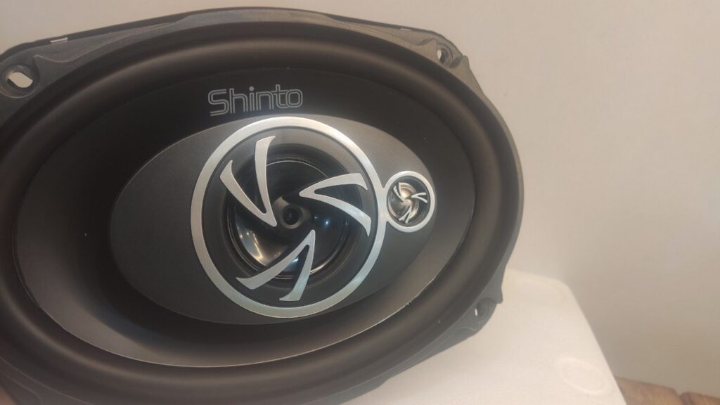 باند شینتو مدل SCS-6908 | باند ۶×۹ سه‌راهه با توان ۸۰۰ وات